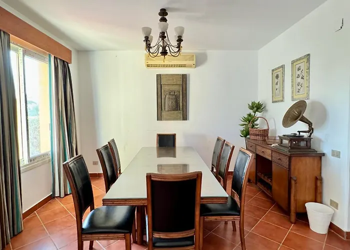 Luxury 5br With Sea View & Garden In Einbay Villa Ain Sukhna