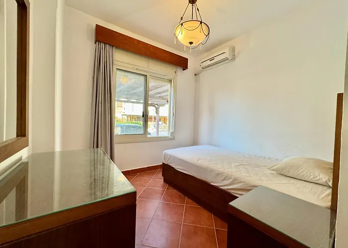 Luxury 5br With Sea View & Garden In Einbay * Ain Sukhna