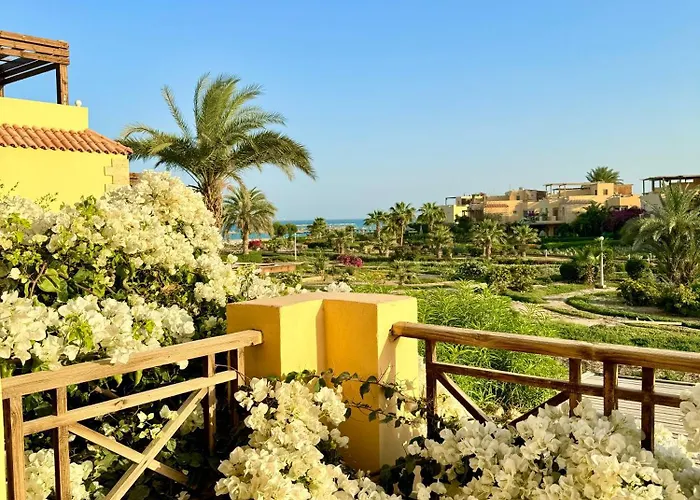 Luxury 5br With Sea View & Garden In Einbay Ain Sukhna